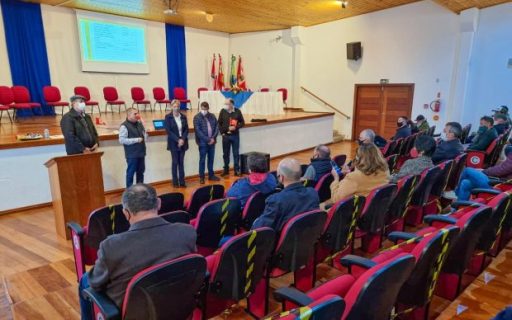 Secretaria da Agricultura inicia regularização fundiária de imóveis rurais no Meio-Oeste