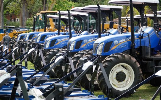 Governo do Estado dá início à aquisição de 351 equipamentos agrícolas
