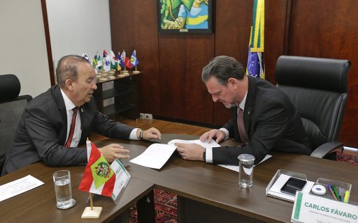 Após pedido do governador, missão do Ministério da Agricultura ao Japão terá como prioridade a retomada das importações de carne de frango de SC