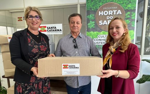 Projeto Hortas do Saber dá os primeiros passos na parceria entre as Secretarias de Estado da Agricultura e Pecuária e da Educação