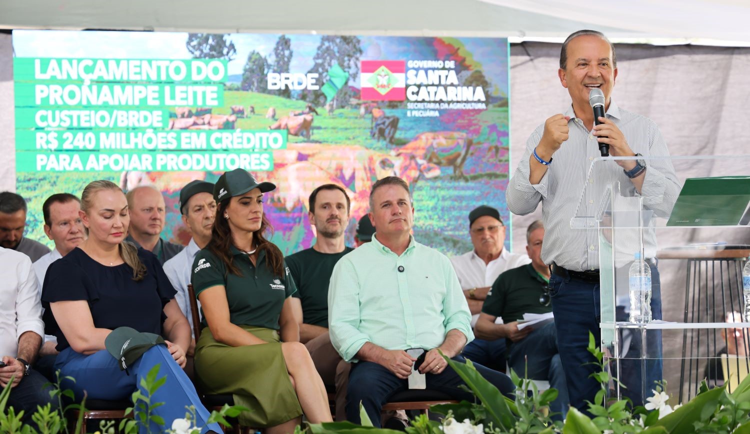 Em Concórdia, governador Jorginho Mello anuncia R$ 240 milhões em crédito para produtores e reforça apoio à cadeia produtiva do leite